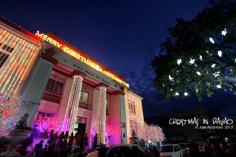 Davao City Hall at Christmas   © Jojie Alcantara